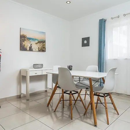 Wonderful Da Rocha Flat By Lovelystay Apartment Portimao