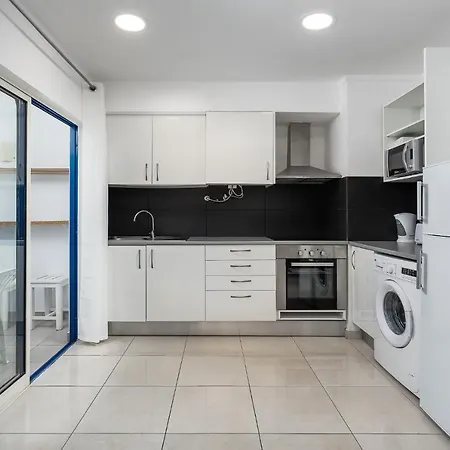 Wonderful Da Rocha Flat By Lovelystay *