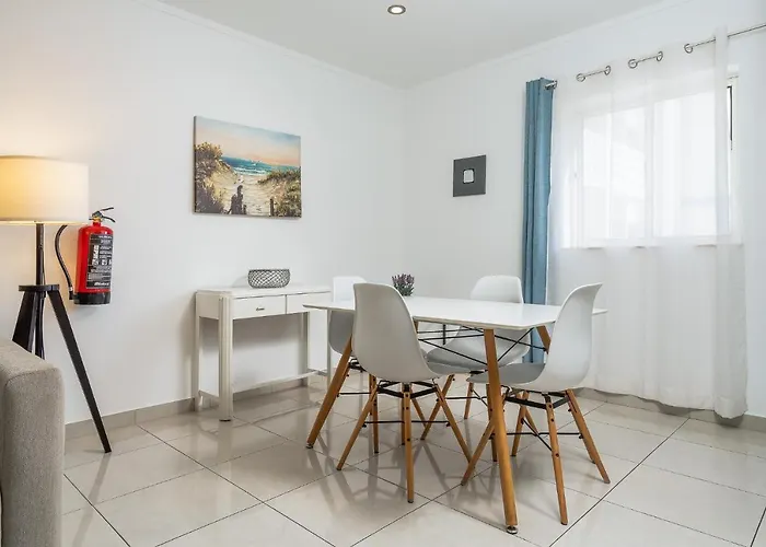 Wonderful Da Rocha Flat By Lovelystay Апартаменты Портиман