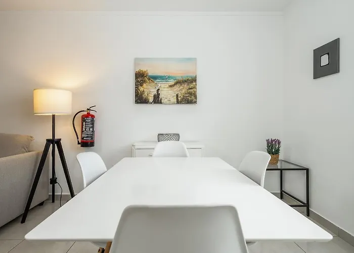 Wonderful Da Rocha Flat By Lovelystay Апартаменты *